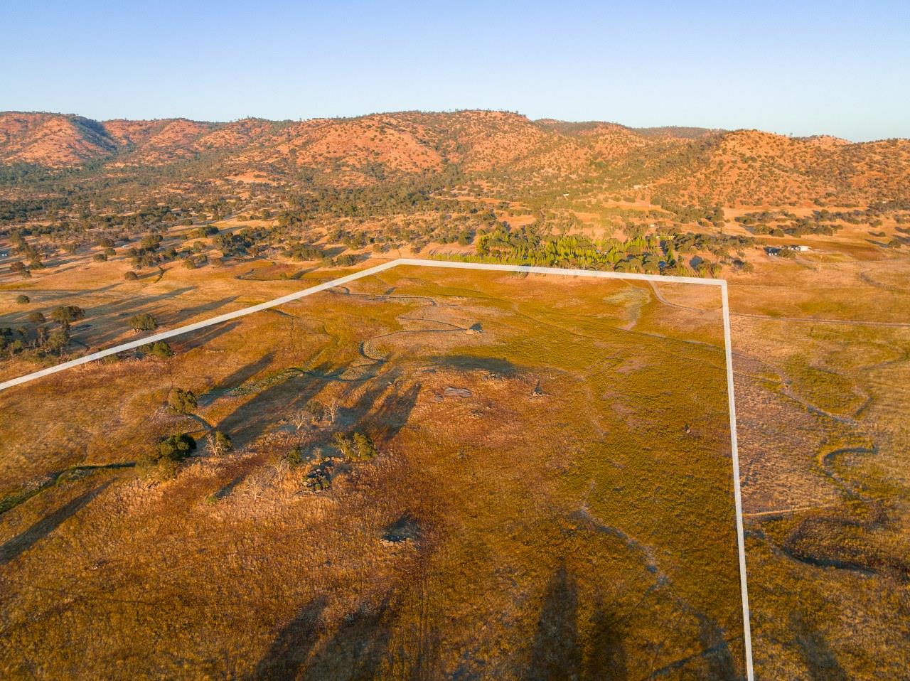 2553 Old Highway, Catheys Valley, CA 95306