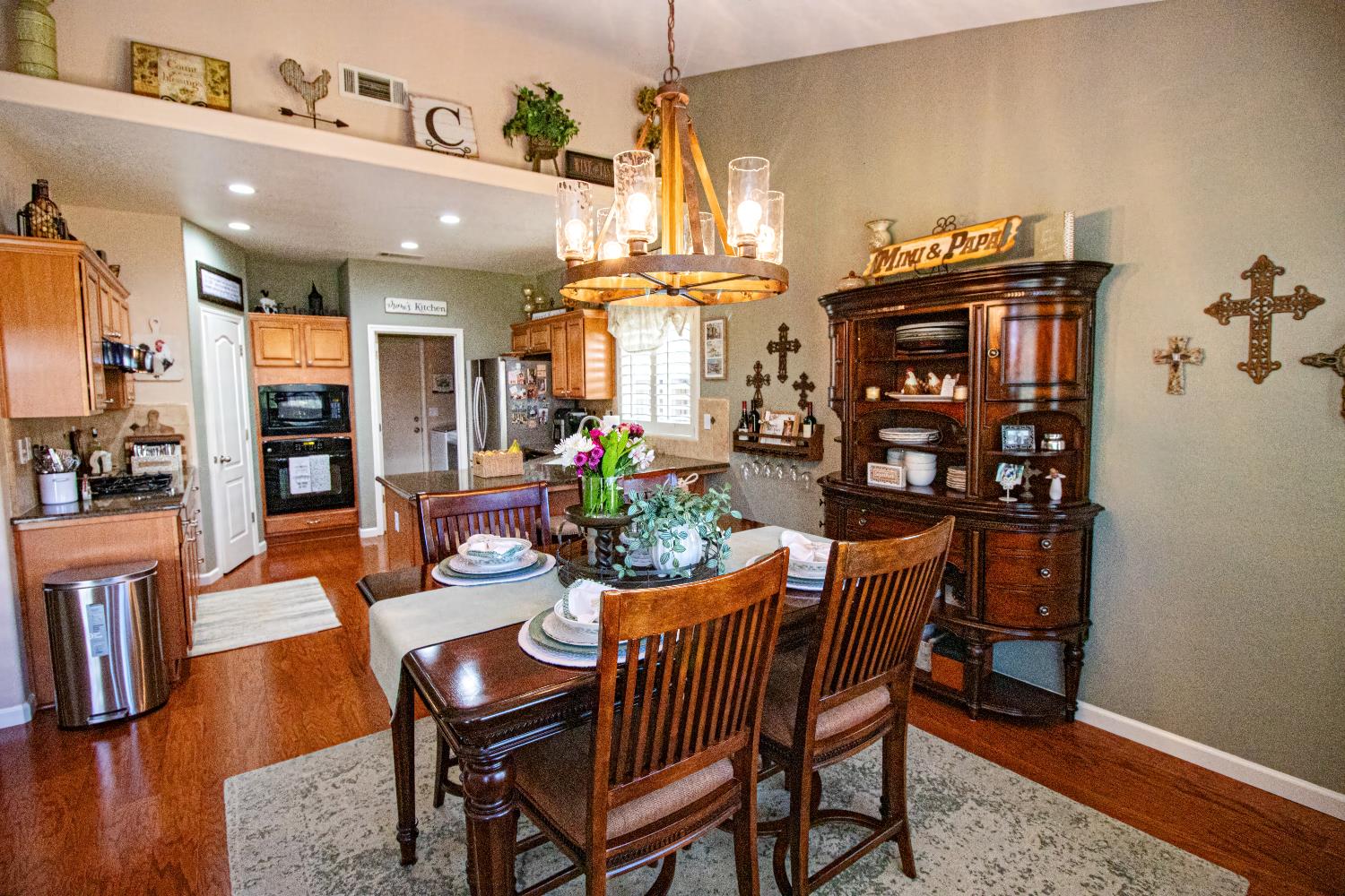 3156 N Arroyo Ave, Fresno, CA 93727