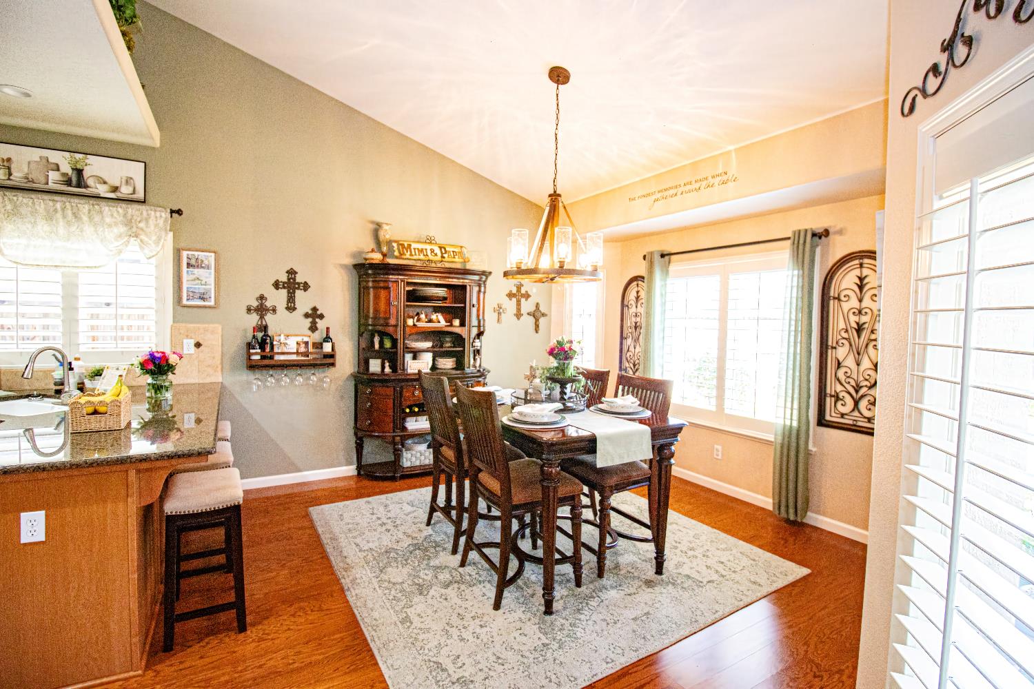 3156 N Arroyo Ave, Fresno, CA 93727