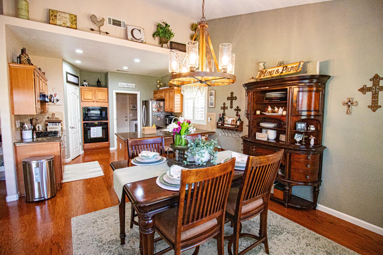 3156 N Arroyo Ave, Fresno, CA 93727