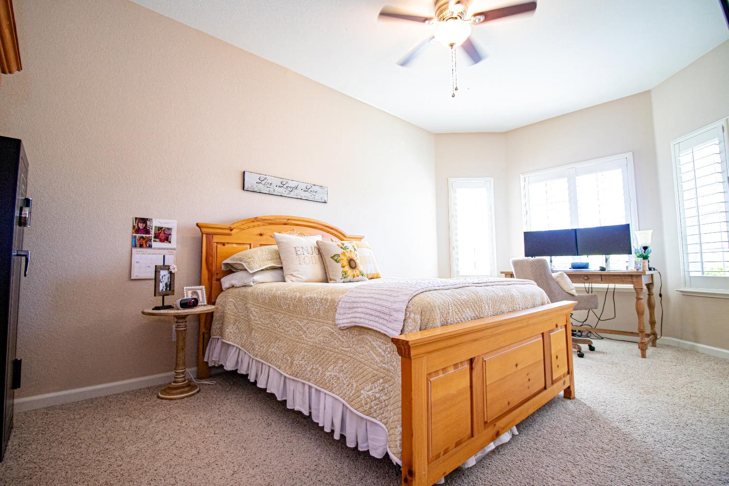 3156 N Arroyo Ave, Fresno, CA 93727