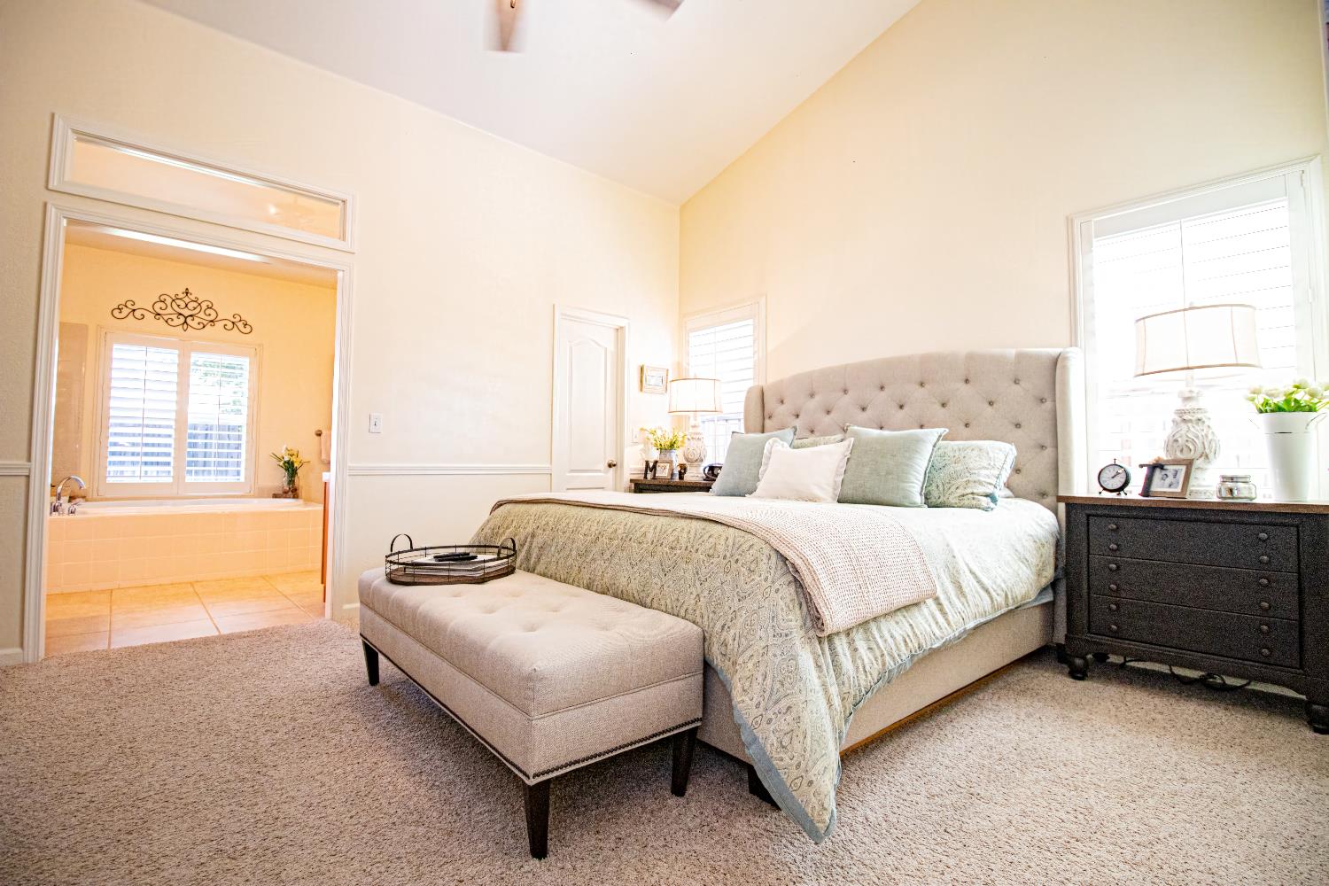 3156 N Arroyo Ave, Fresno, CA 93727