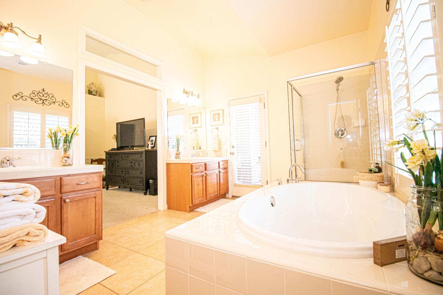 3156 N Arroyo Ave, Fresno, CA 93727