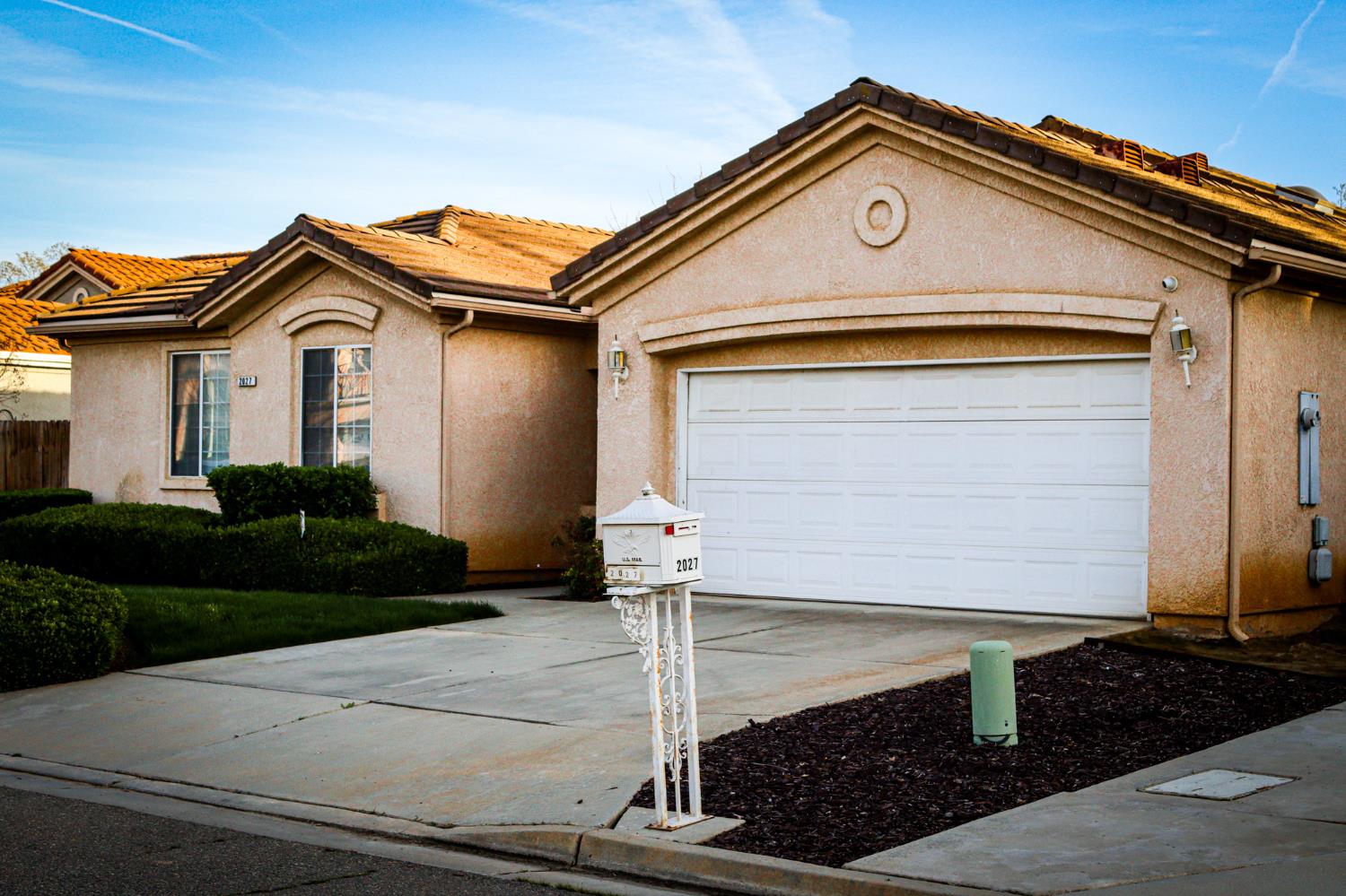 2027 E Eclipse Ave, Fresno, CA 93720