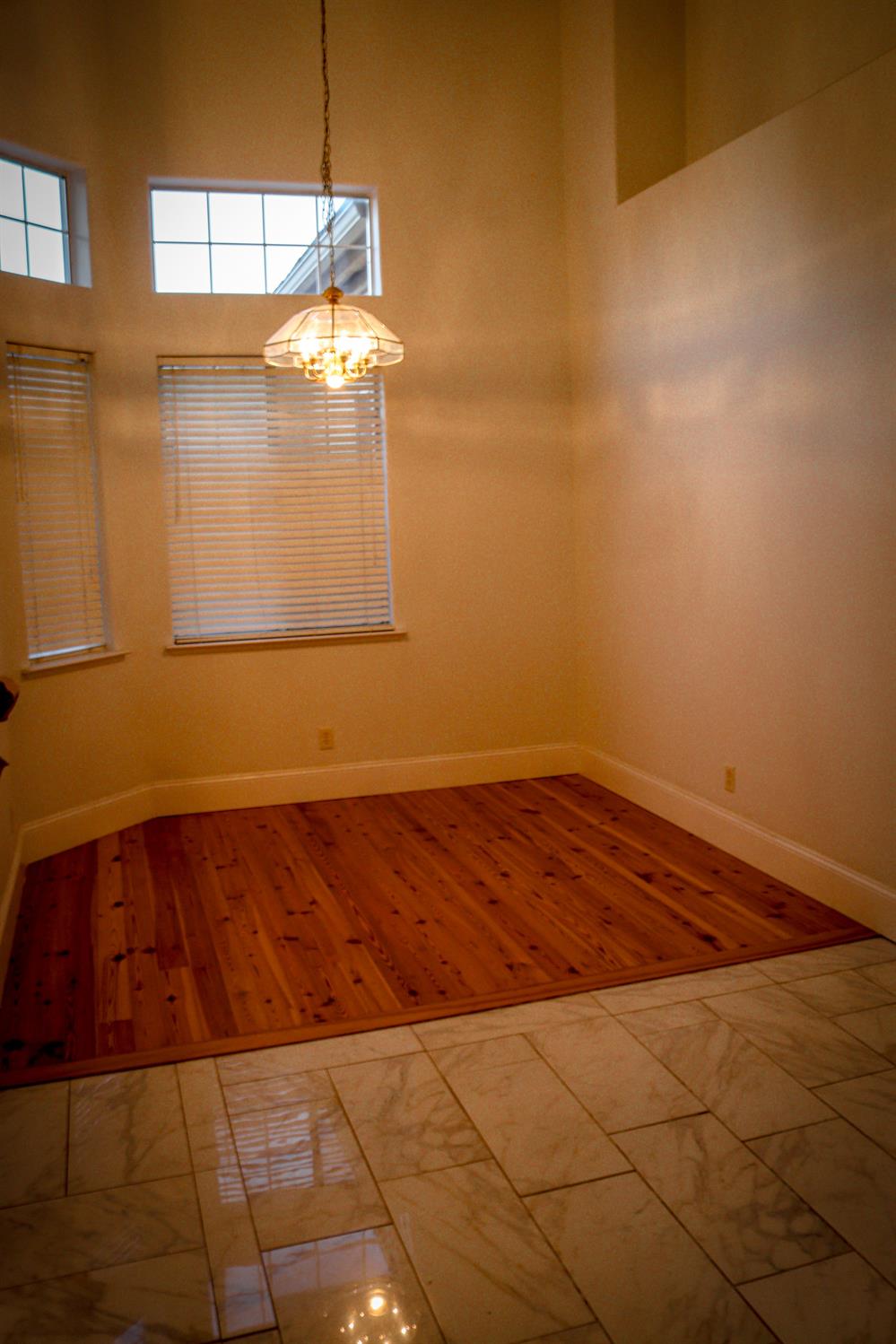 2027 E Eclipse Ave, Fresno, CA 93720