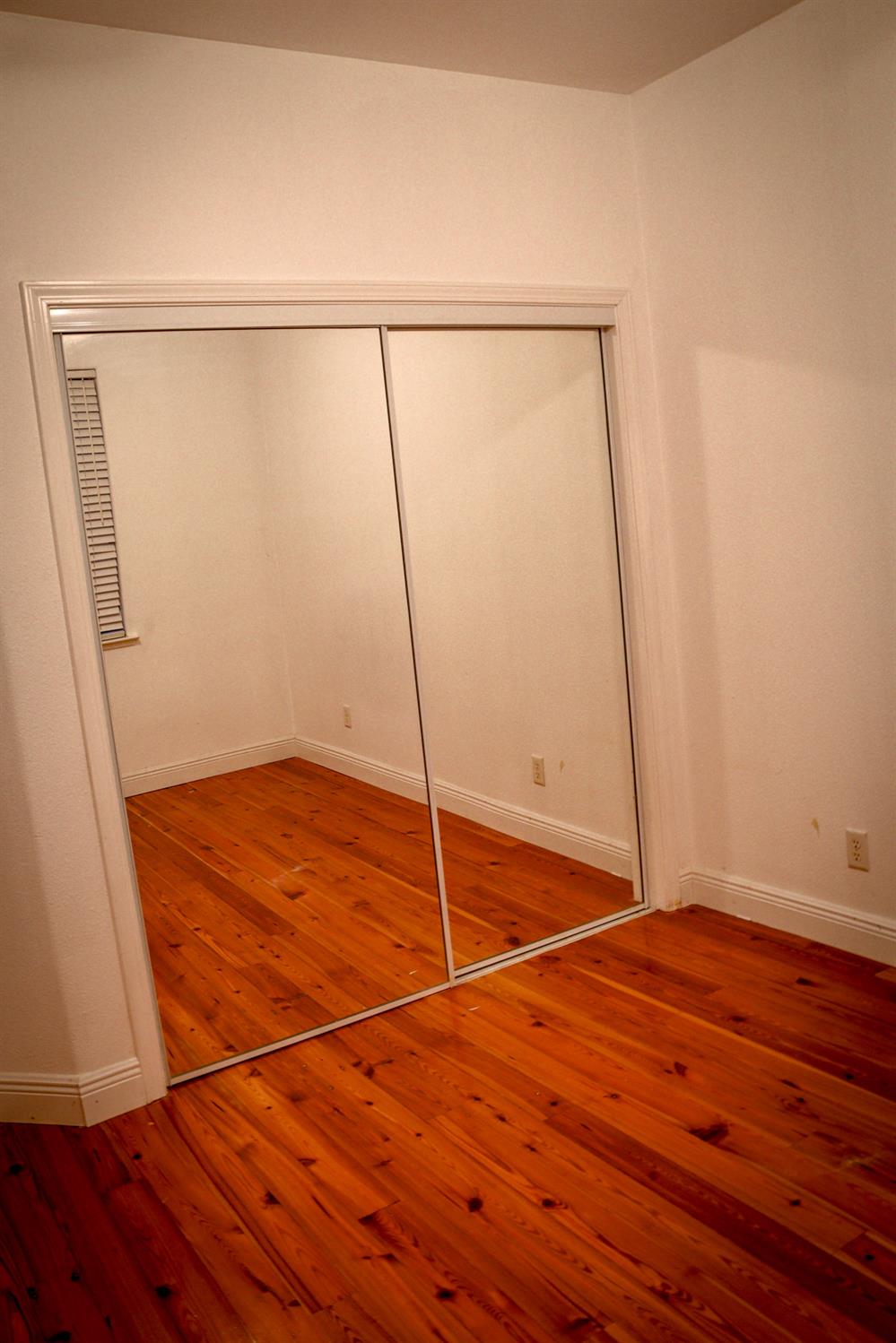 2027 E Eclipse Ave, Fresno, CA 93720