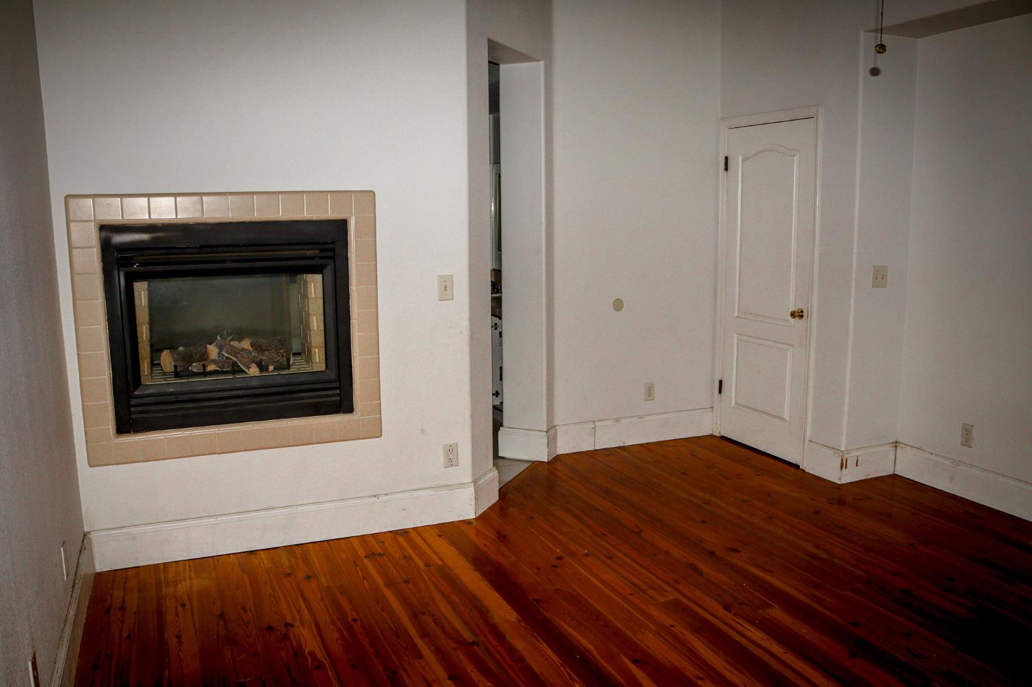 2027 E Eclipse Ave, Fresno, CA 93720