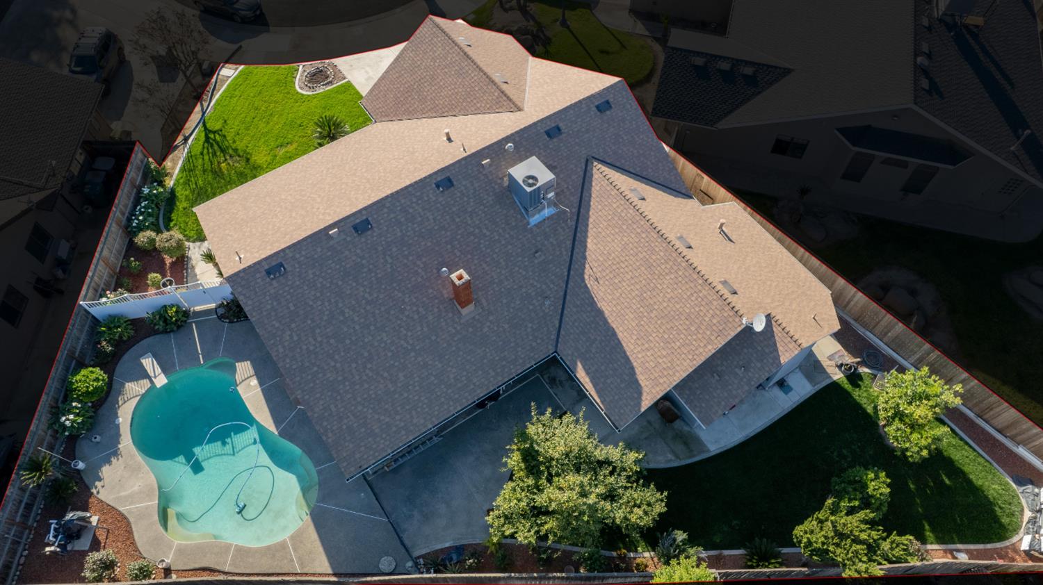 2054 Irving Cir, Tulare, CA 93274