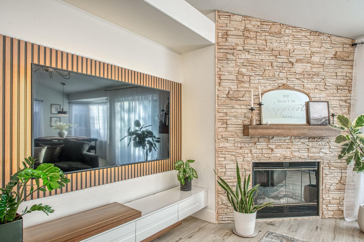 7415 N Hayston Ave, Fresno, CA 93720