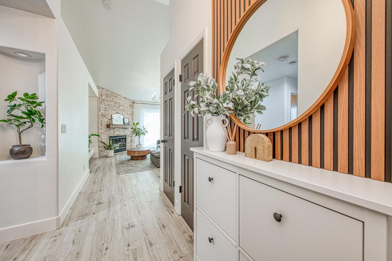 7415 N Hayston Ave, Fresno, CA 93720