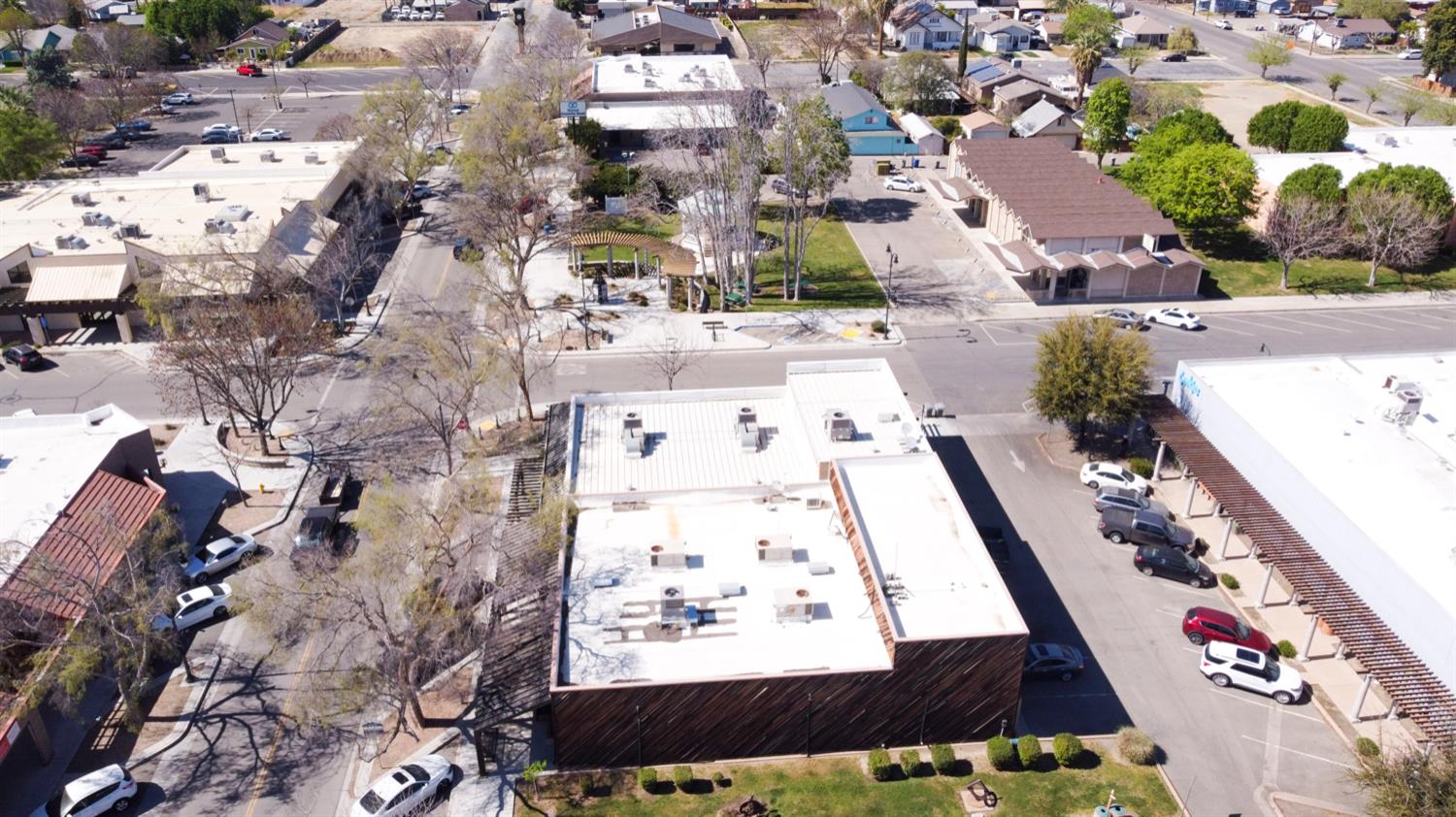 270 N 5Th St, Coalinga, CA 93210