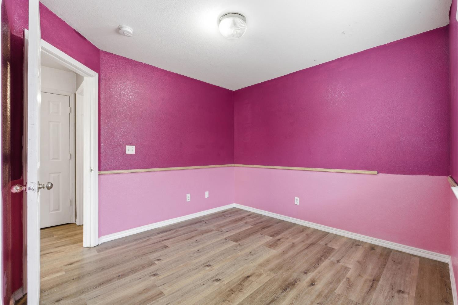 1623 Hudson Ave, Tulare, CA 93274