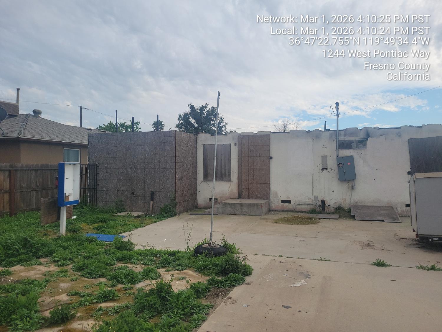 1244 W Pontiac Way, Fresno, CA 93705