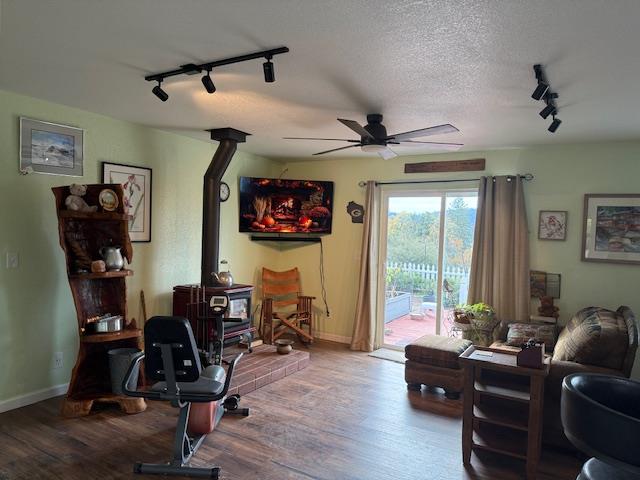 39468 Summit Dr, Oakhurst, CA 93644