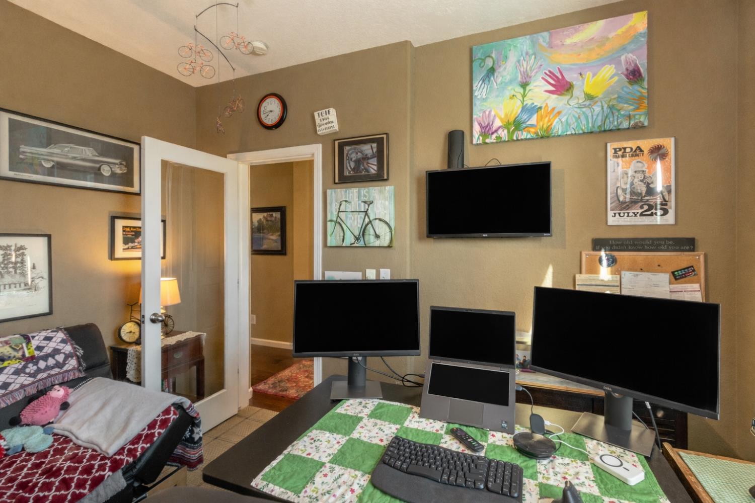 7470 E Fedora Ave, Fresno, CA 93737