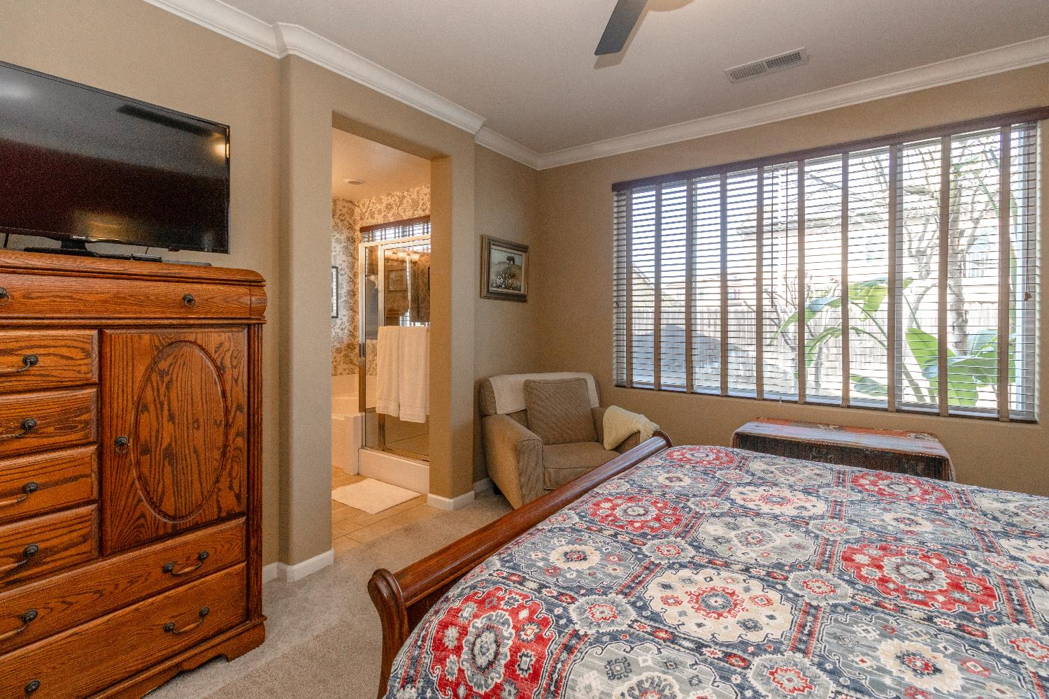 7470 E Fedora Ave, Fresno, CA 93737