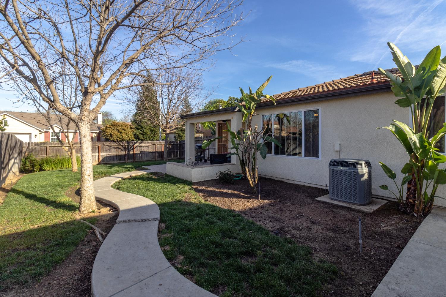 7470 E Fedora Ave, Fresno, CA 93737