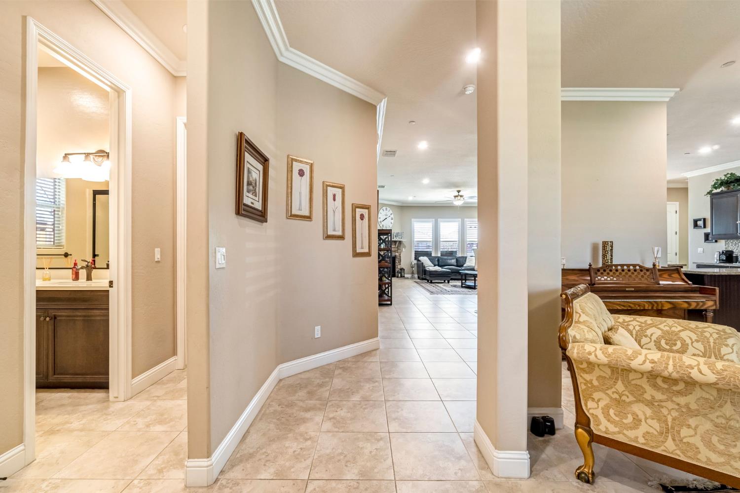 10819 E Fountain View, Clovis, CA 93619