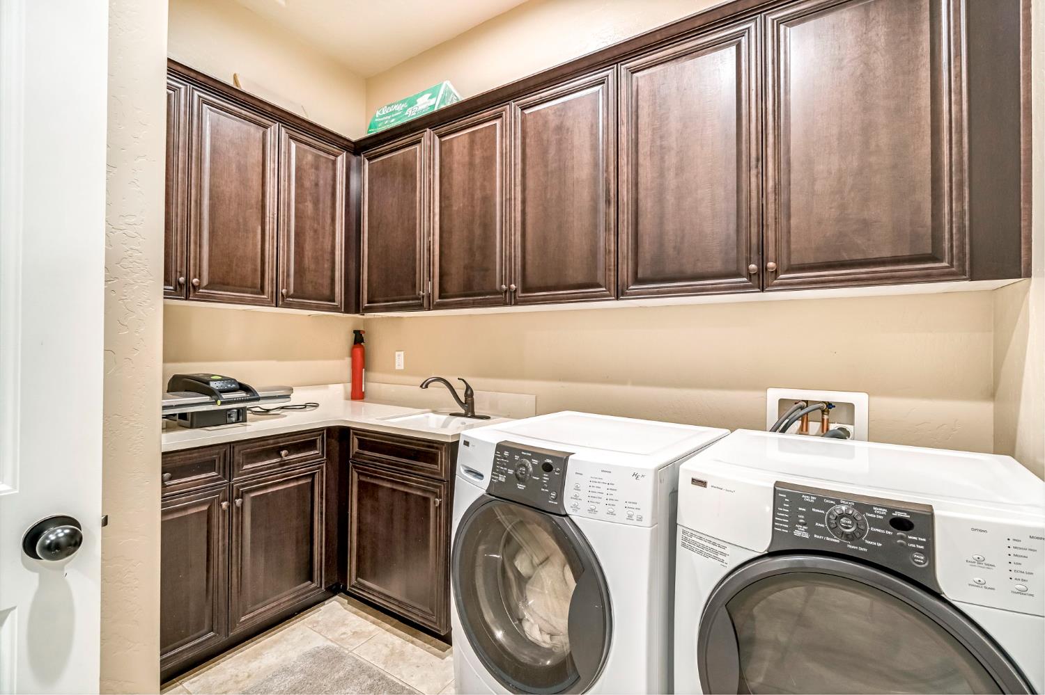 10819 E Fountain View, Clovis, CA 93619