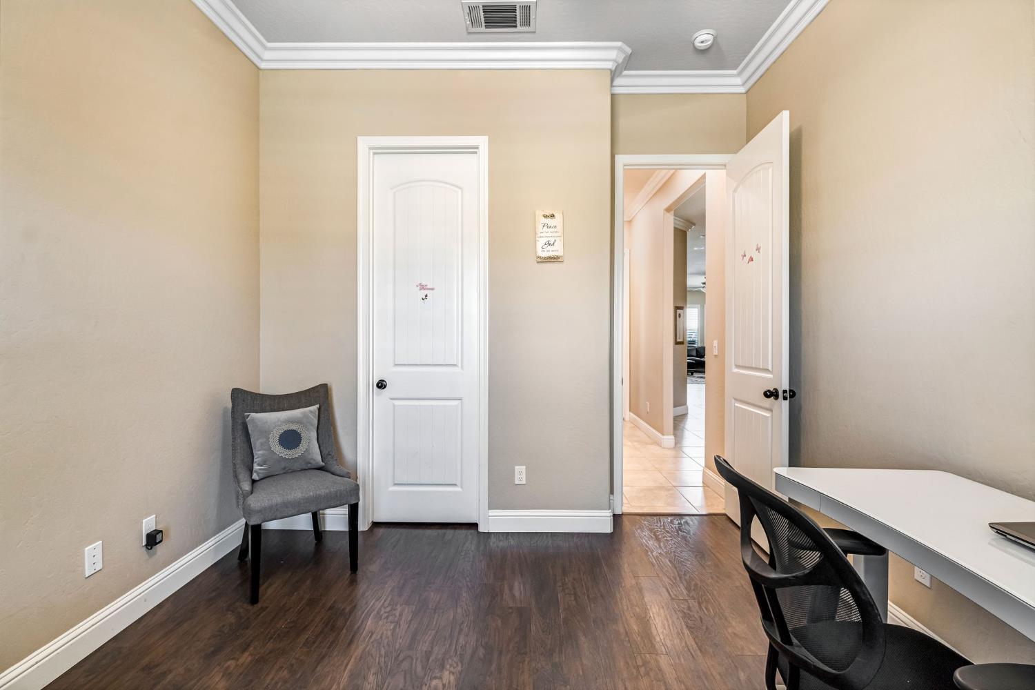 10819 E Fountain View, Clovis, CA 93619