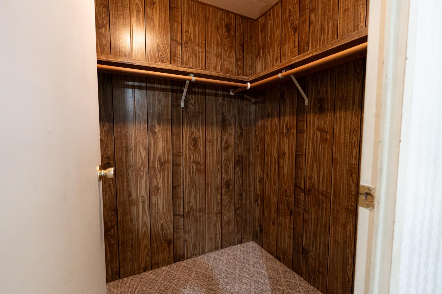 1218 E Cleveland Ave #152, Madera, CA 93638