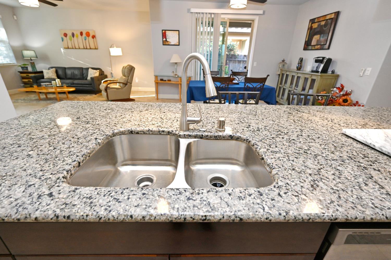 11333 N Cherry Sage Ave, Fresno, CA 93730