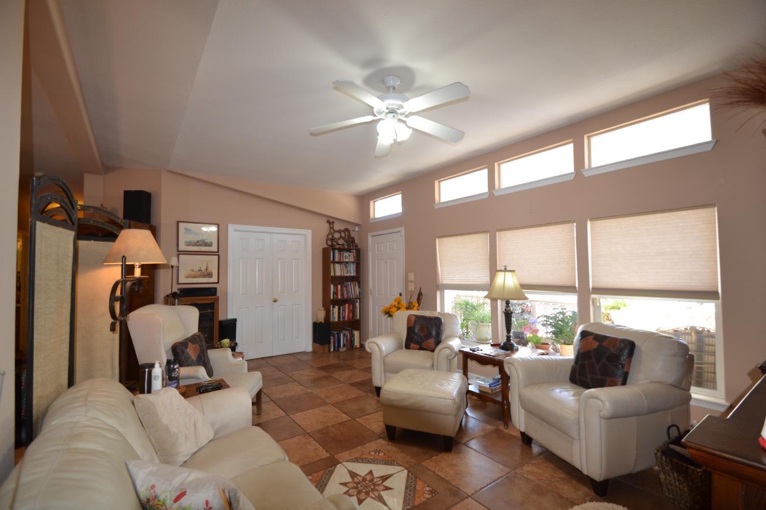 336 E Alluvial Ave #122, Fresno, CA 93720