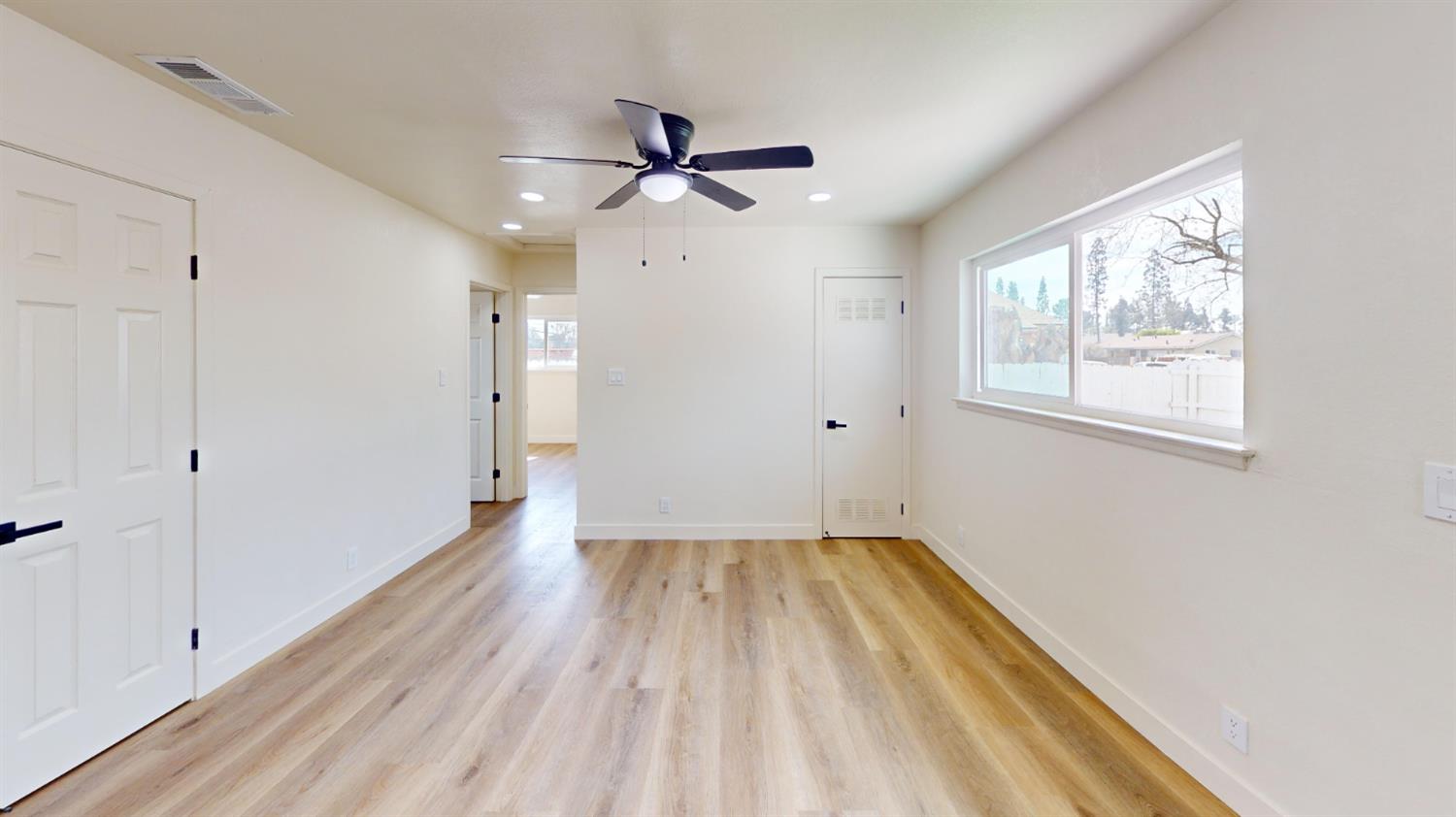 4264 Holt, Fresno, CA 93705