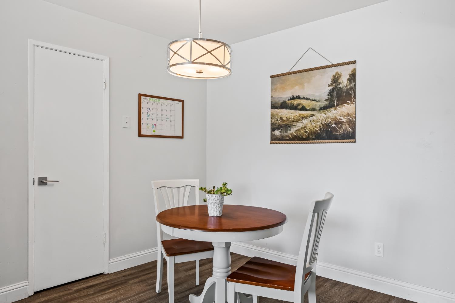 1438 W Locust Ave, Fresno, CA 93711