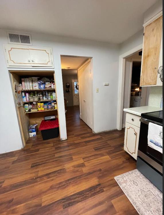 3904 W Cambridge Ave, Visalia, CA 93277