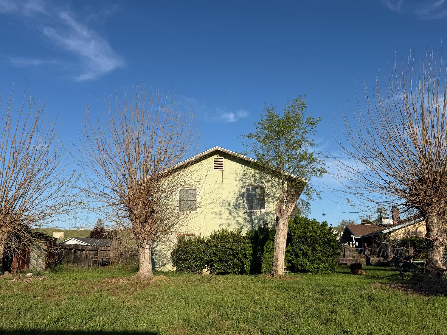 3942 E Marcus Ave, Friant, CA 93626