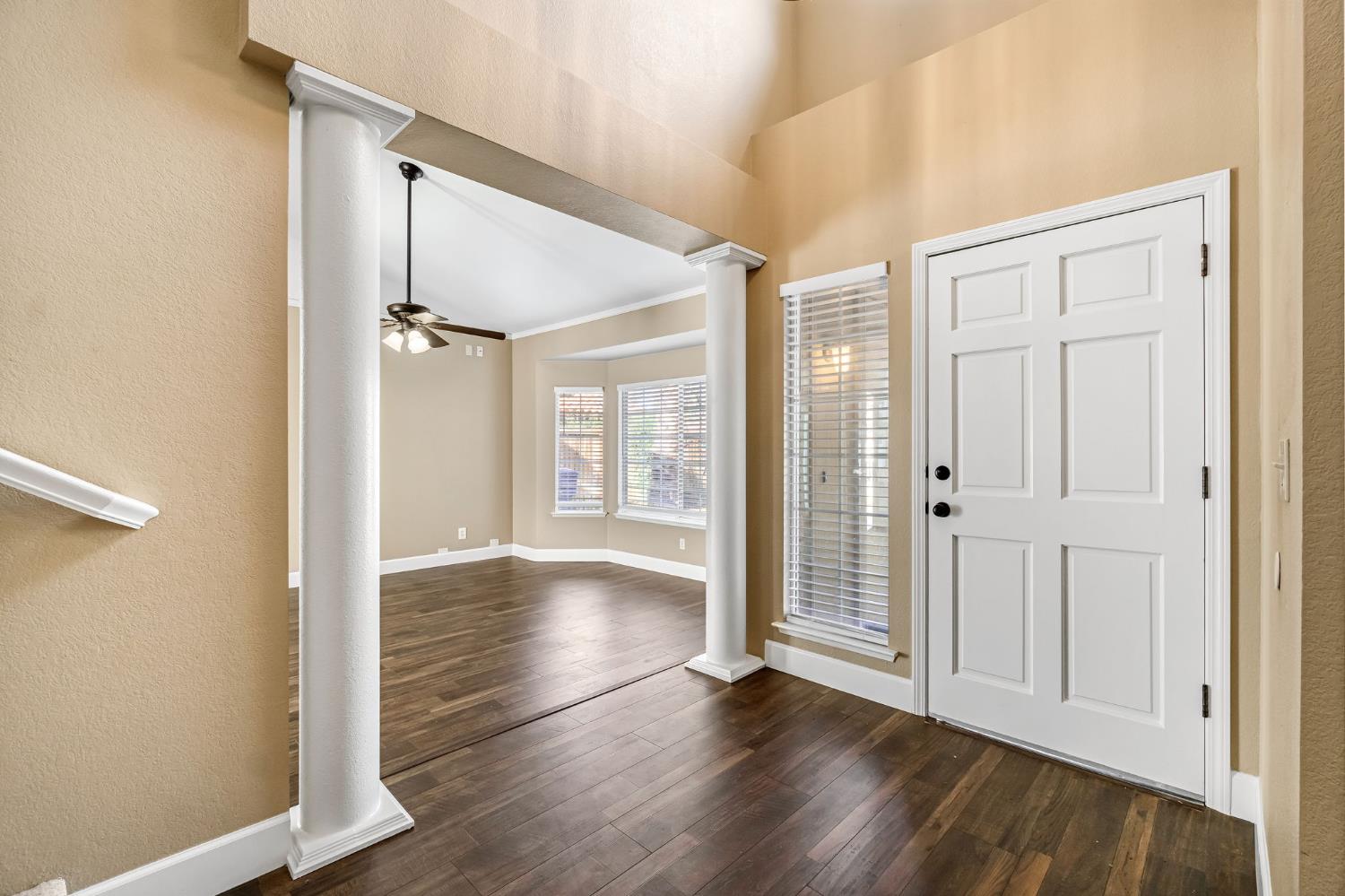 2034 Wrenwood Ave, Clovis, CA 93611