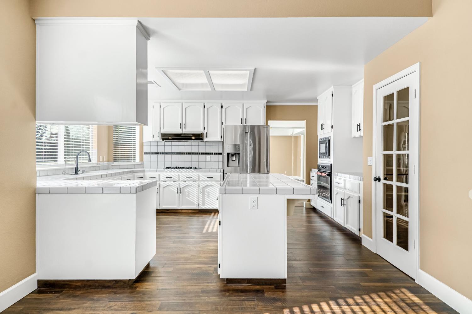 2034 Wrenwood Ave, Clovis, CA 93611