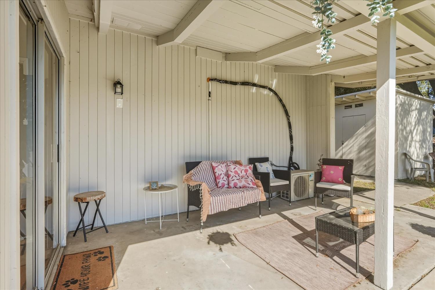 45430 Lauri Ln, Oakhurst, CA 93644