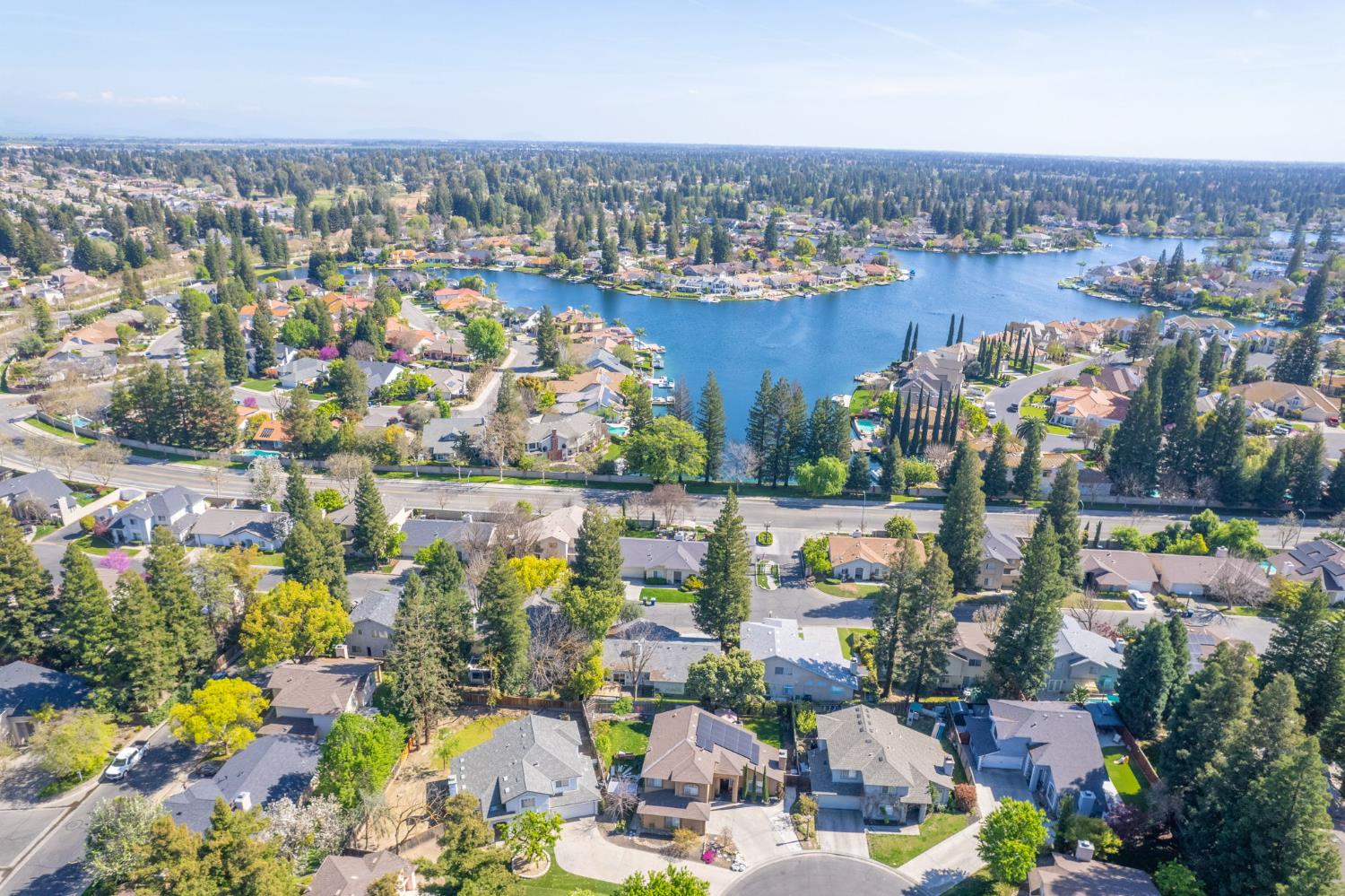 514 E Coral Pointe, Fresno, CA 93730