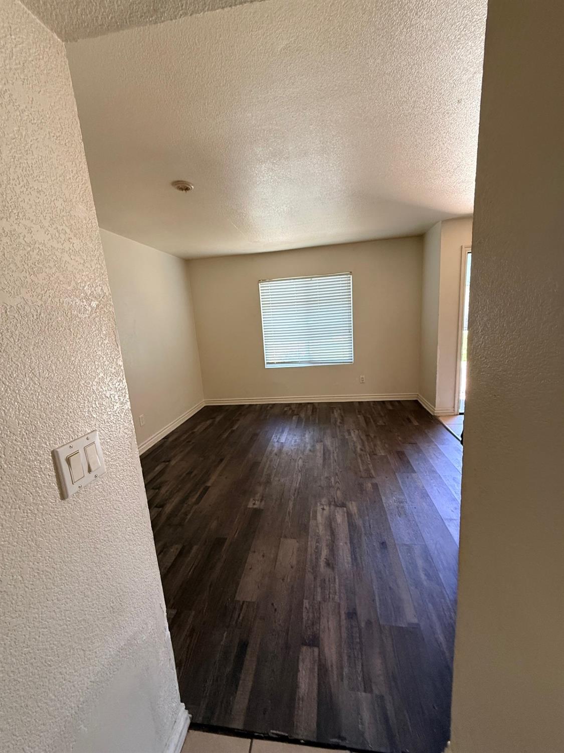 1745 N Winery Ave #144, Fresno, CA 93703