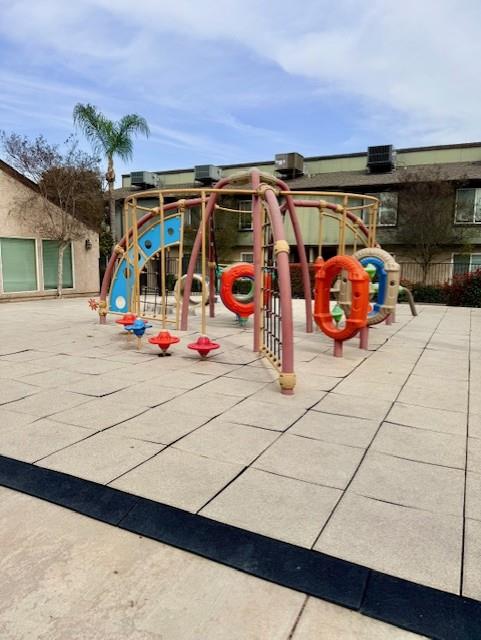 1745 N Winery Ave #144, Fresno, CA 93703