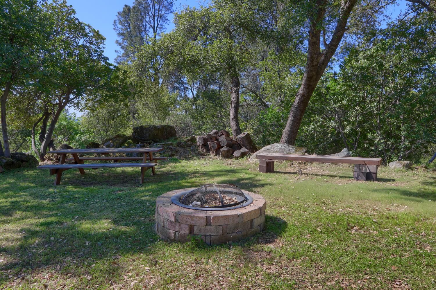 4740 Grist Rd, Mariposa, CA 95338