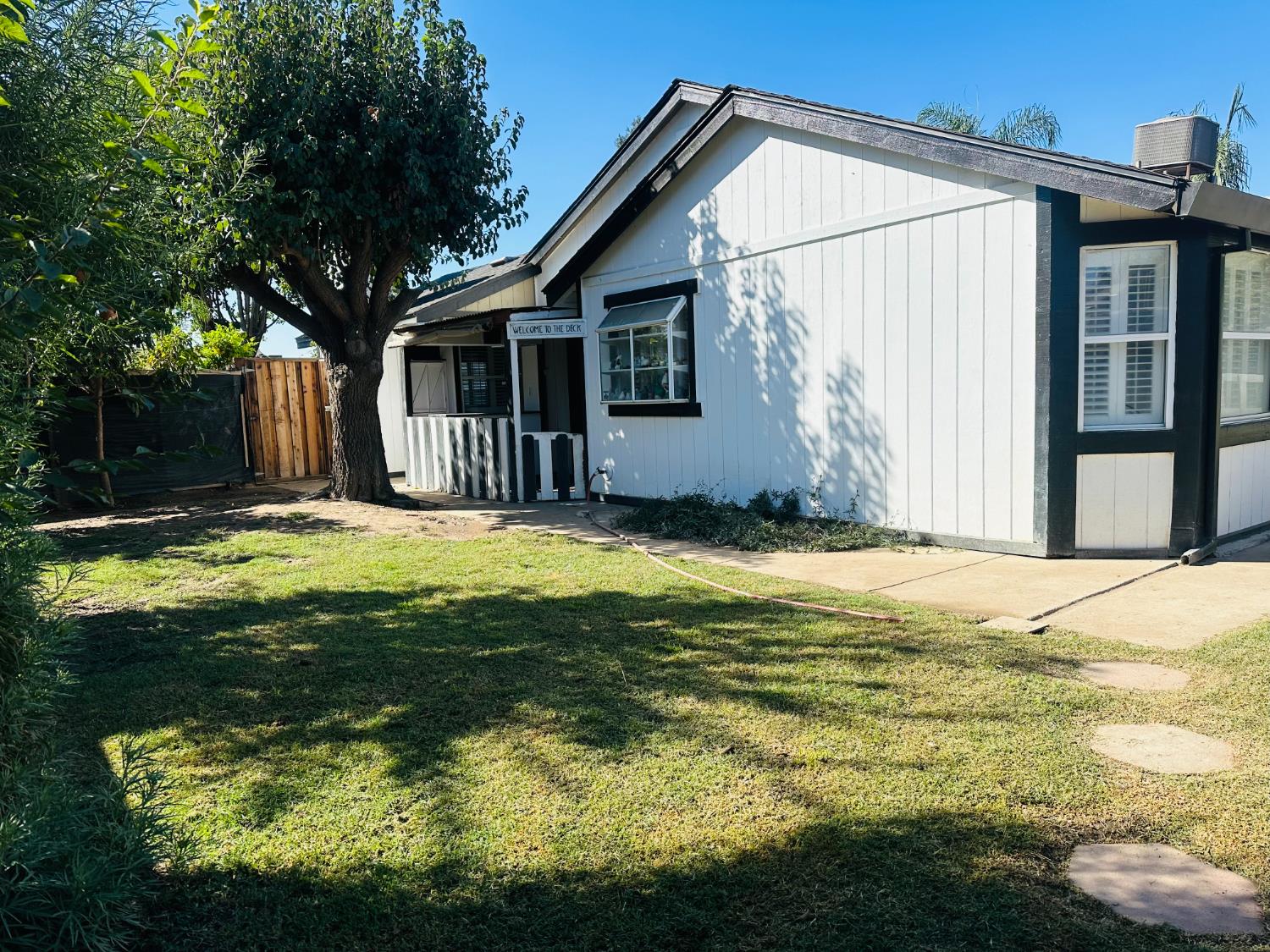 1604 Parkridge Dr, Chowchilla, CA 93610