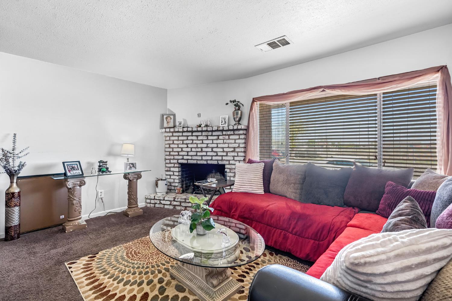 22080 W Nevada Ave, San Joaquin, CA 93660