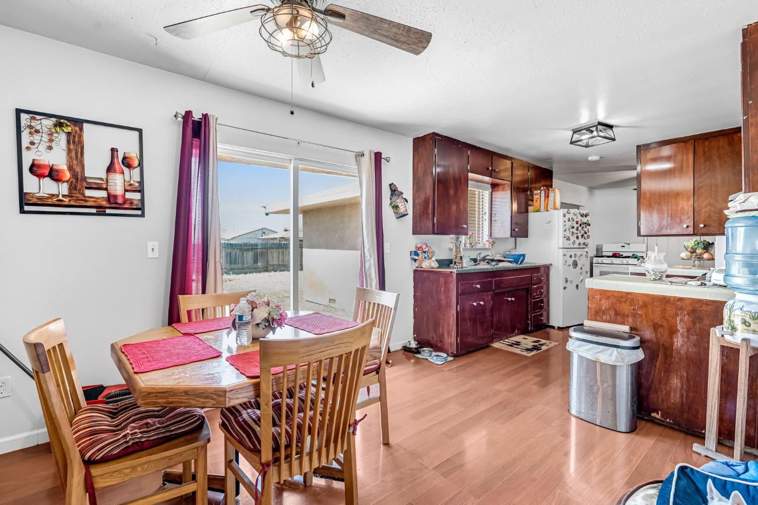 22080 W Nevada Ave, San Joaquin, CA 93660