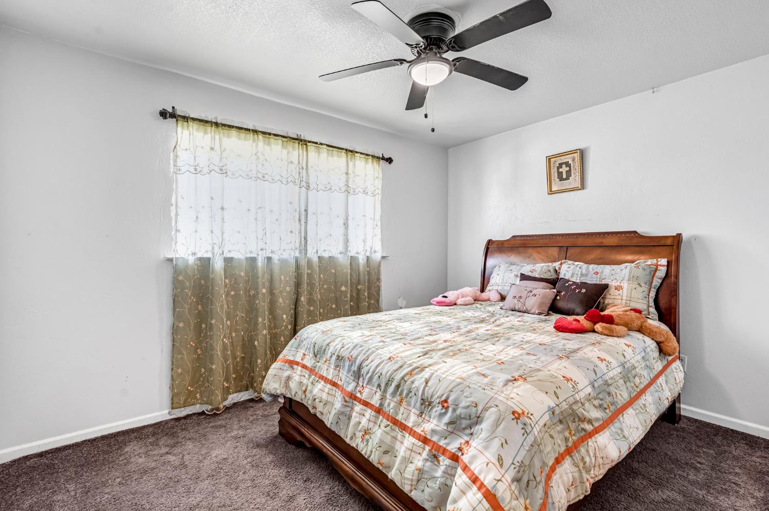 22080 W Nevada Ave, San Joaquin, CA 93660