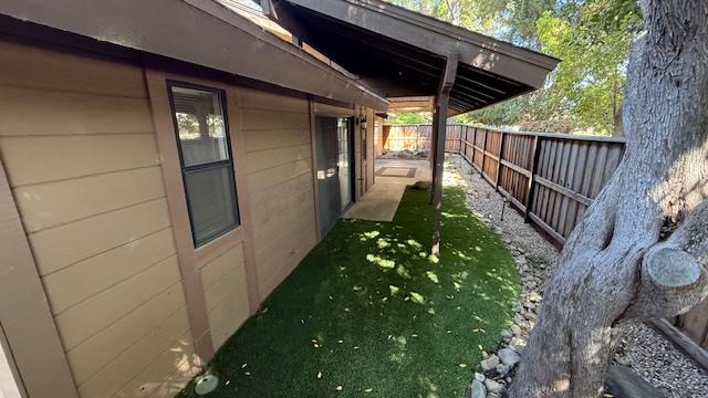 4605 N Glenn Ave, Fresno, CA 93704