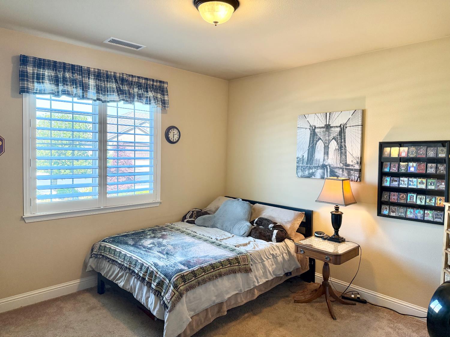 2670 Muncie Ave, Clovis, CA 93619