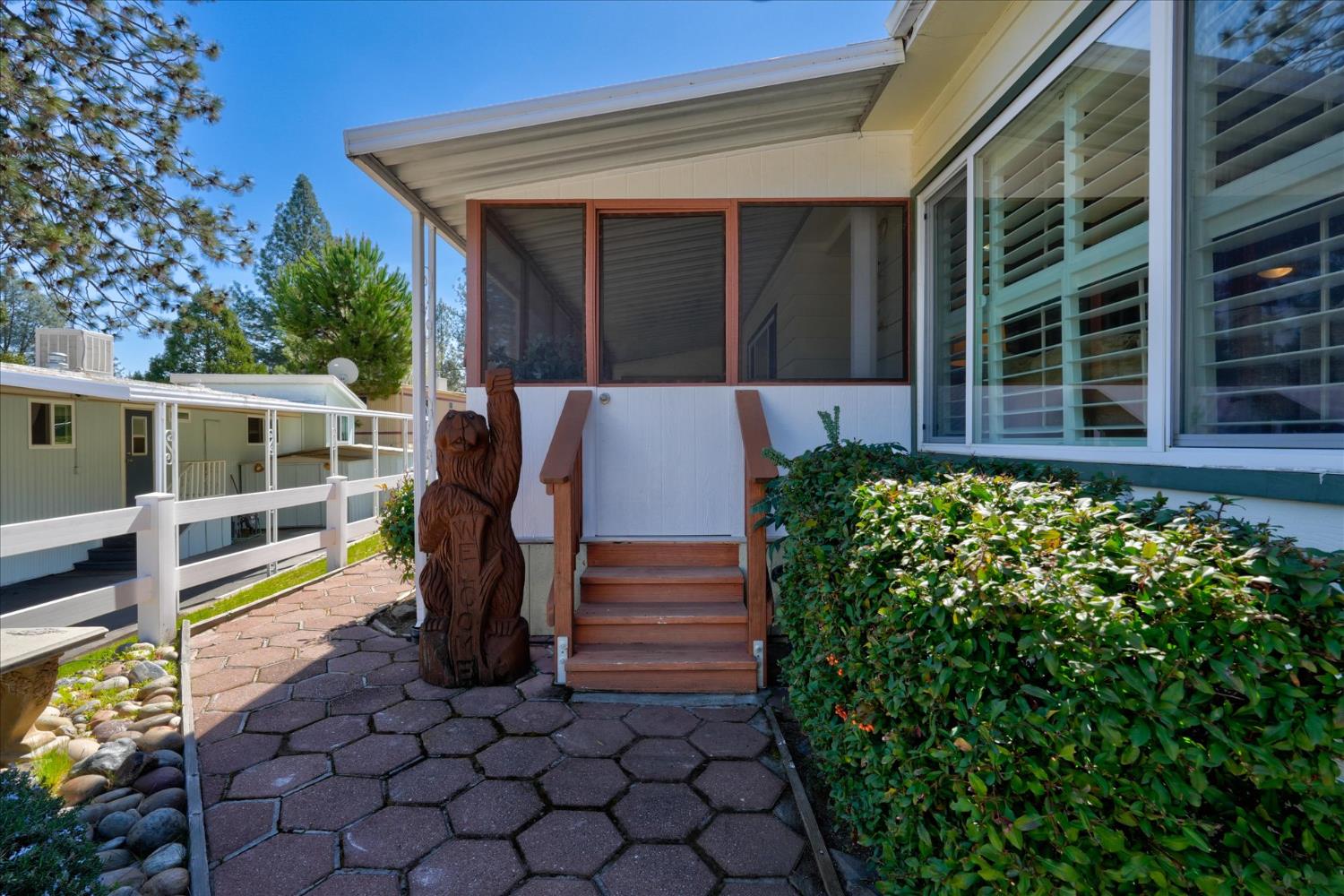 39678 Road 425 B #85, Oakhurst, CA 93644