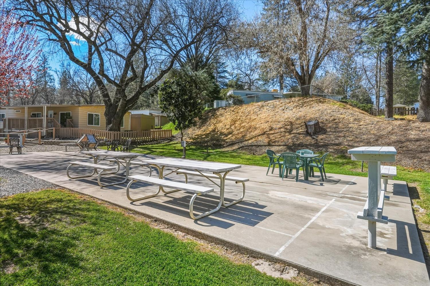 39678 Road 425 B #85, Oakhurst, CA 93644