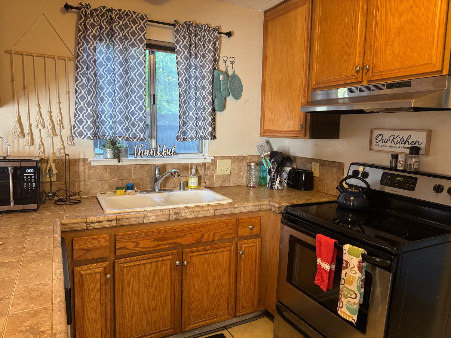 4727 N Cedar Ave #107, Fresno, CA 93726