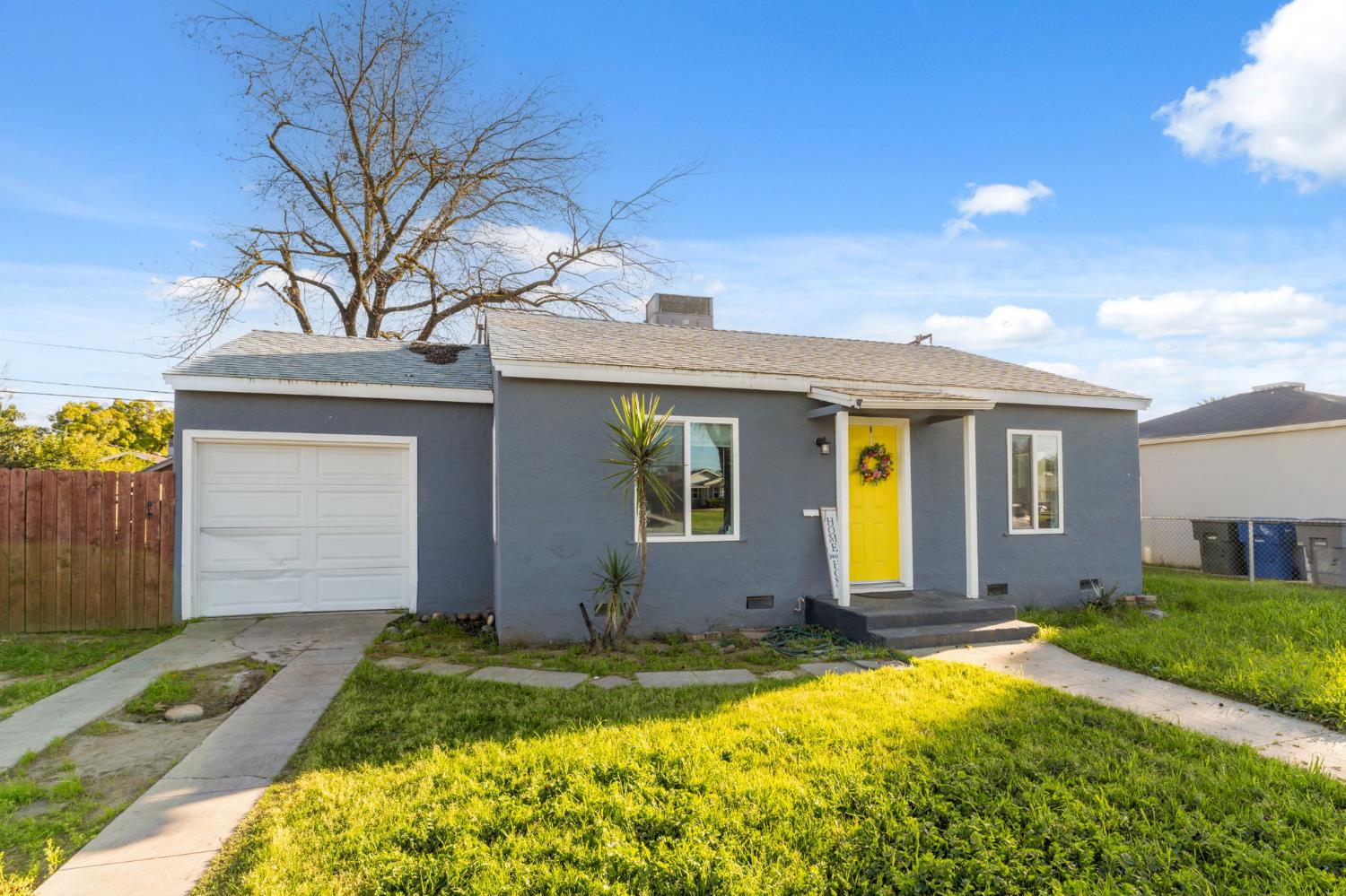 4530 E Mckenzie Ave, Fresno, CA 93702