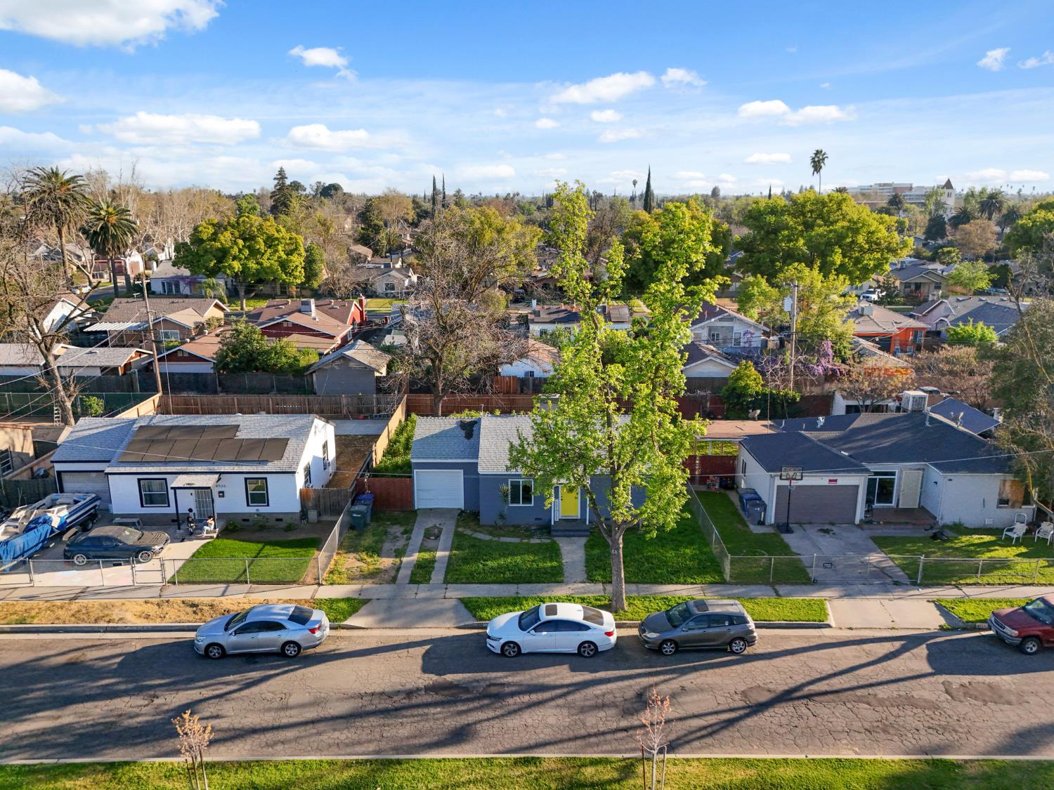 4530 E Mckenzie Ave, Fresno, CA 93702