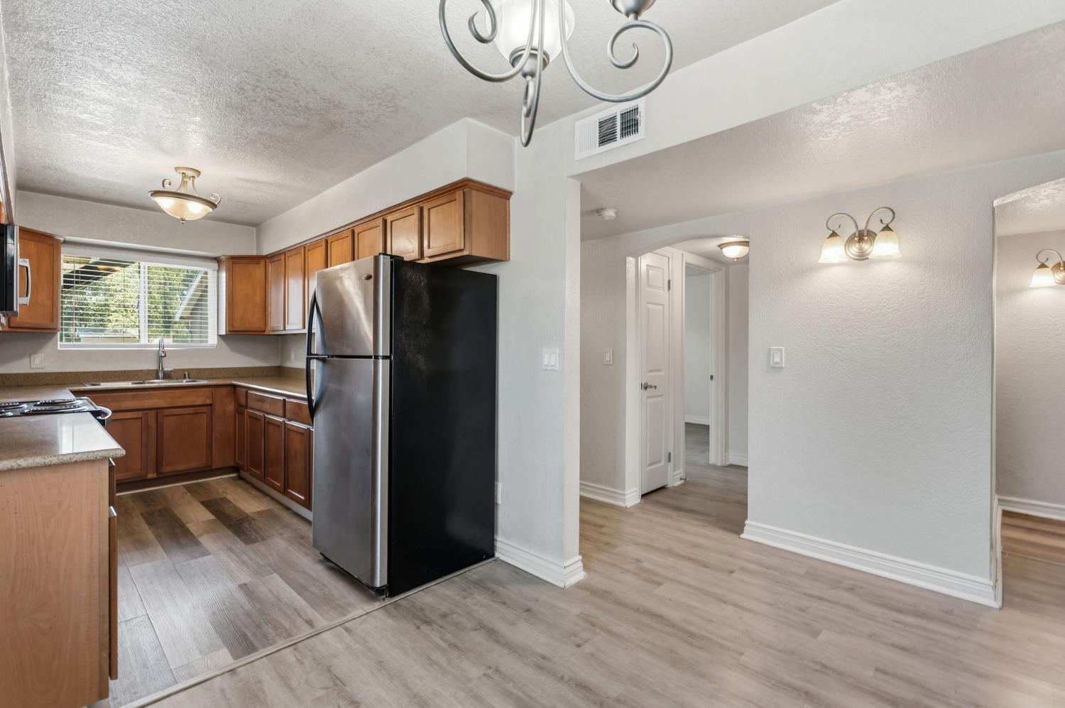 3739 W Bullard Ave #119, Fresno, CA 93711